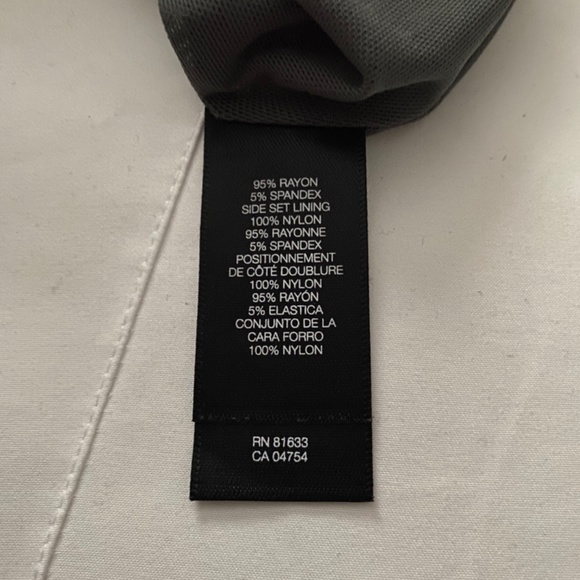 Le Chateau Dress - Picture 4 of 5